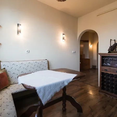 Agri Apartment Eger